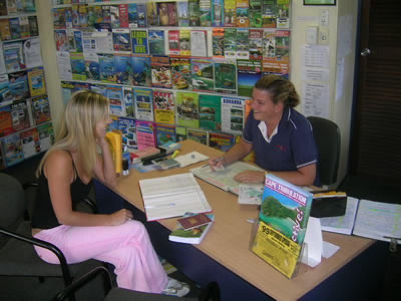 Castaways Backpackers Cairns Hostel Exterior photo